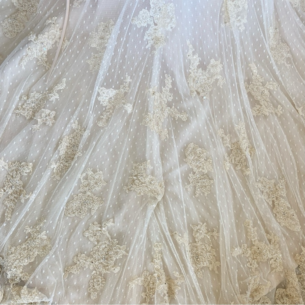 Maggie Sotero Imperial Wedding Gown - Picture 7 of 9